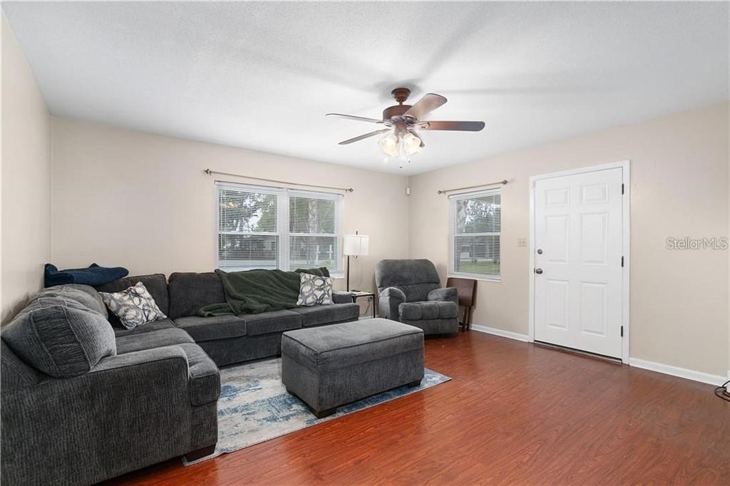1003 Dora Avenue - Photo 3