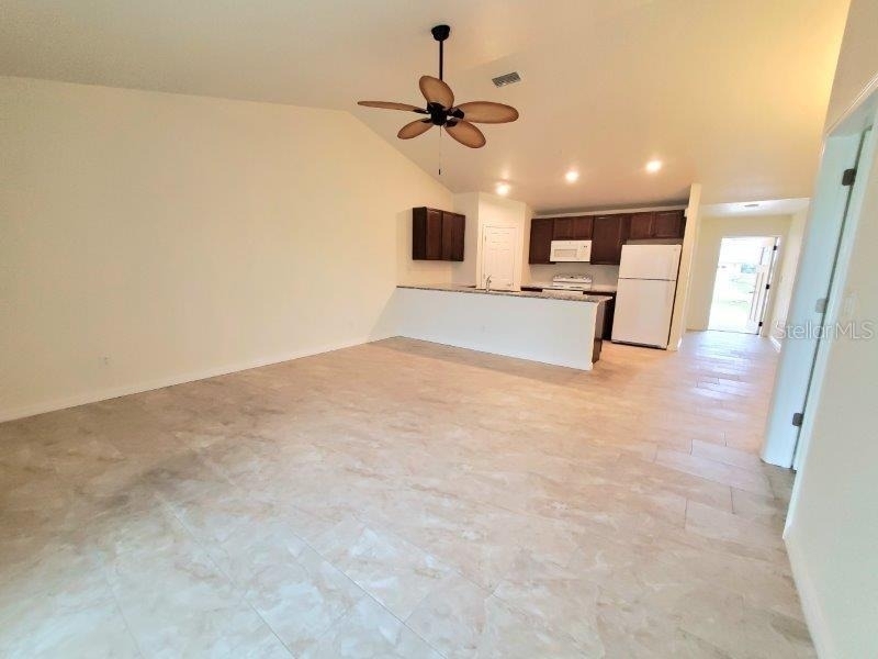 1192 Oceanic Road - Photo 6