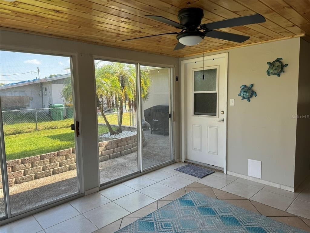 2811 Poinciana Court - Photo 20