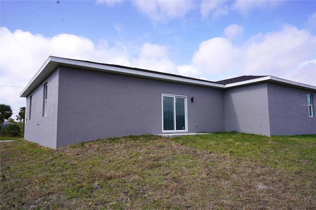 19309 Midway Boulevard - Photo 3
