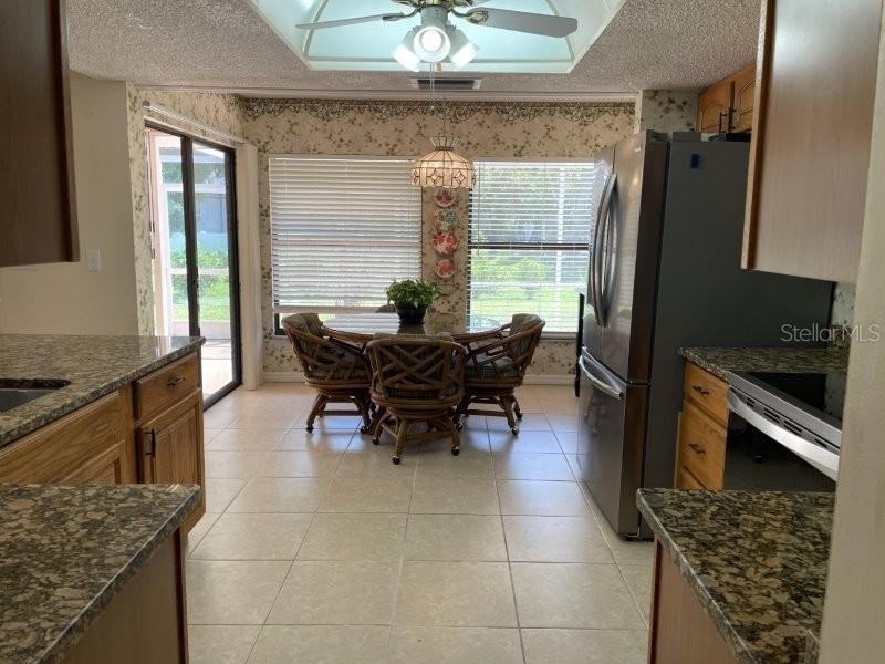 1472 Neapolitan Road - Photo 18