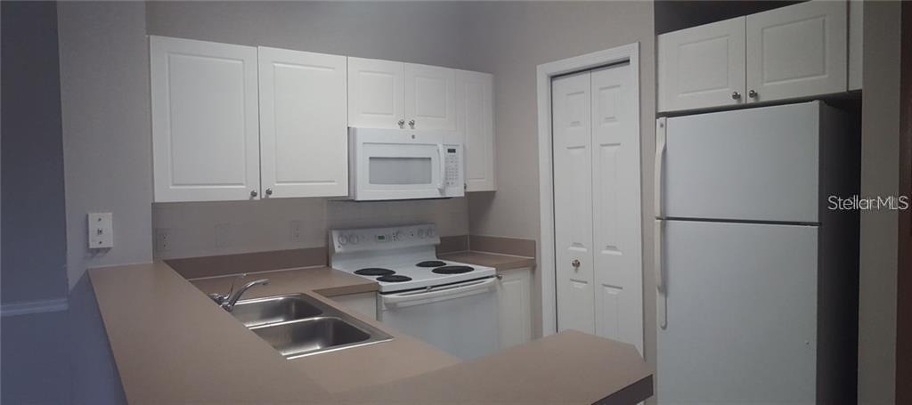 5152 Northridge Road - Photo 2