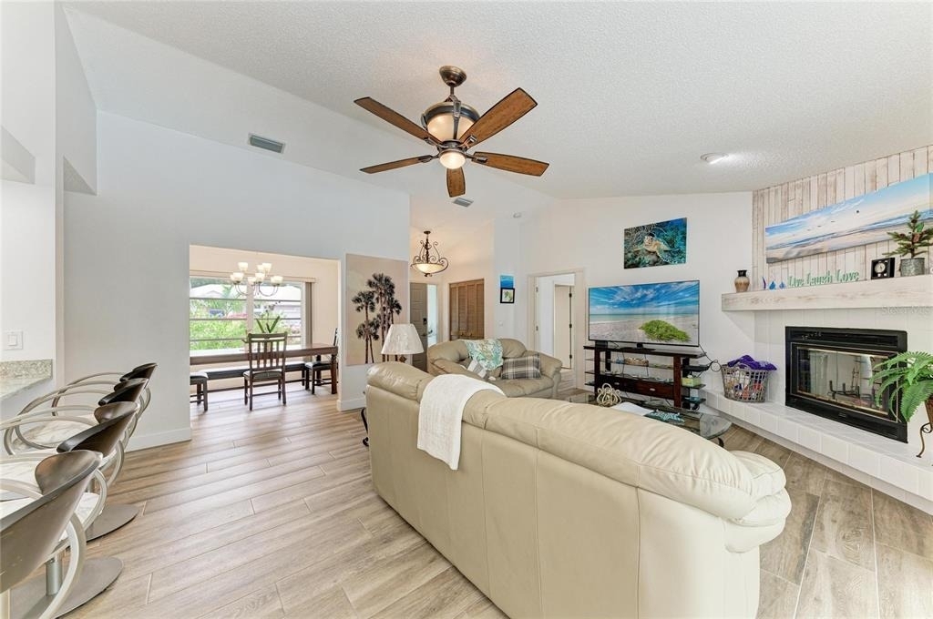 405 Bayside Lane - Photo 9