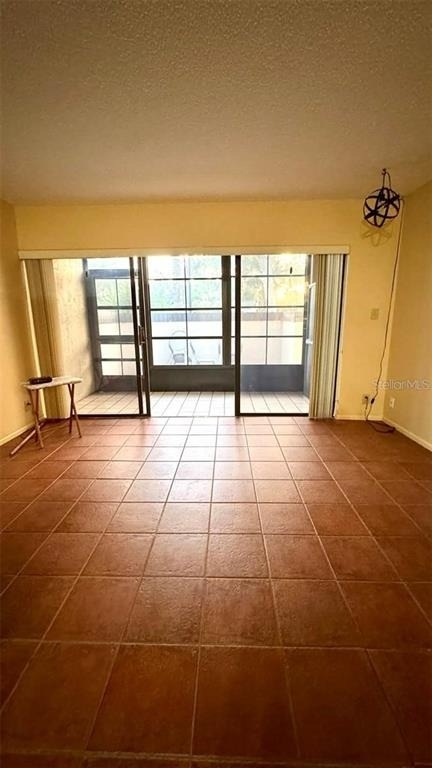 19505 Quesada Avenue - Photo 4
