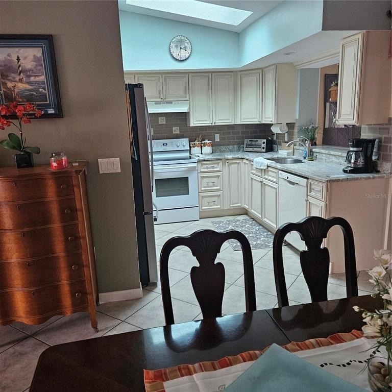 468 Harland Street - Photo 18