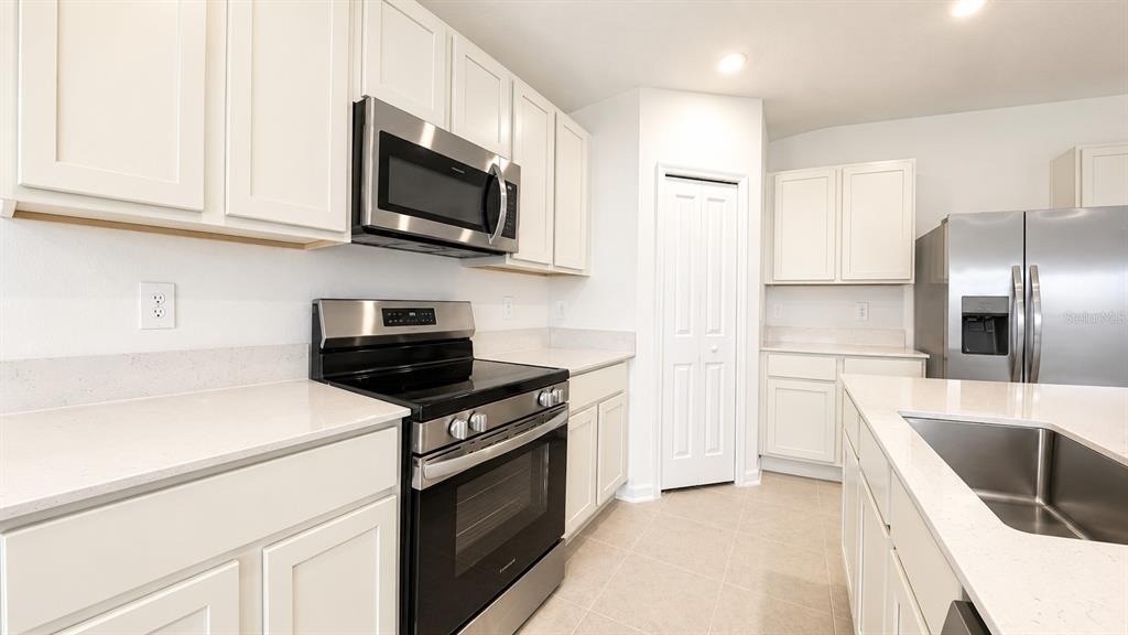 5153 Green Belt Drive - Photo 10