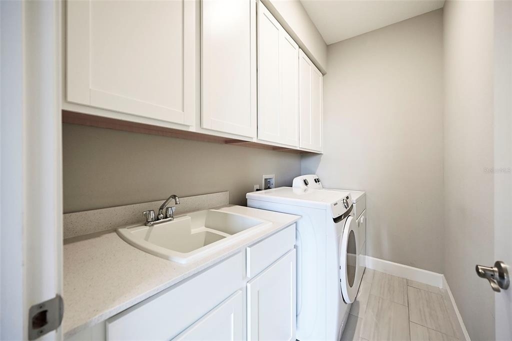 3806 Savanna Palms Court - Photo 13