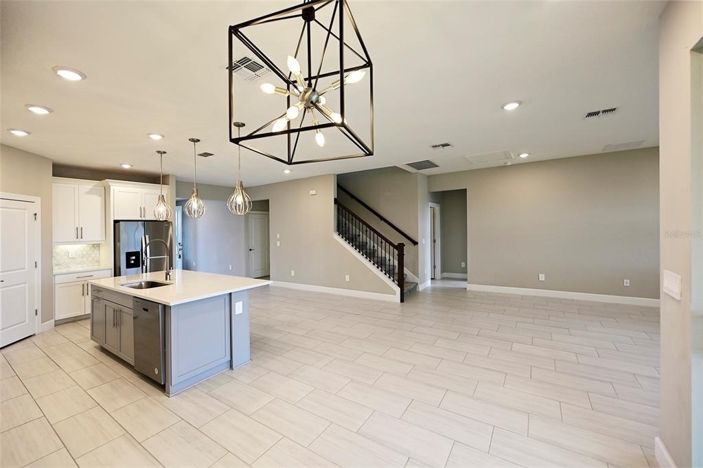 3806 Savanna Palms Court - Photo 10