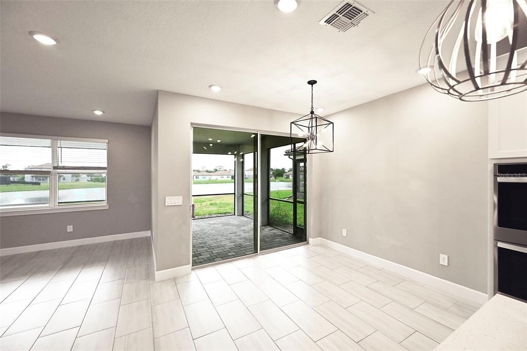 3806 Savanna Palms Court - Photo 9