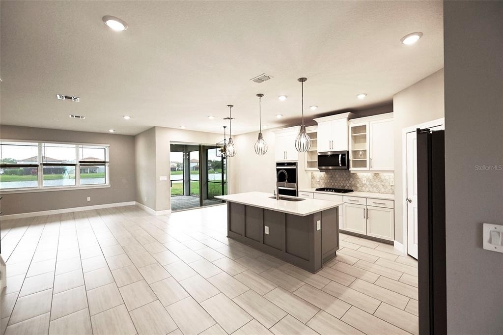 3806 Savanna Palms Court - Photo 5