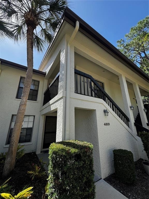 4821 Winslow Beacon - Photo 0