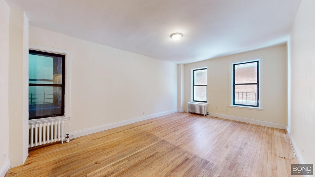 East 96th Street - Photo 1