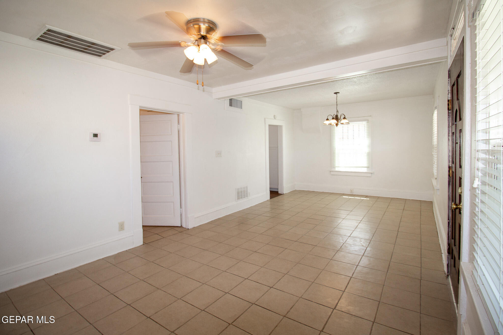 3510 Porter Avenue - Photo 2