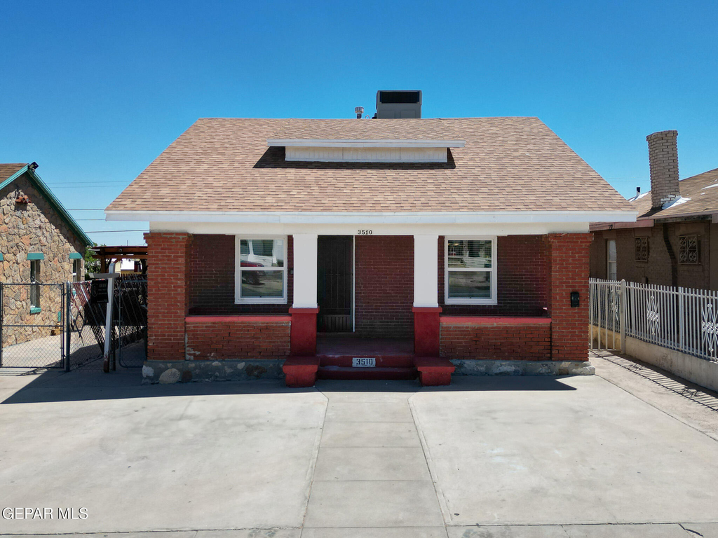 3510 Porter Avenue - Photo 0