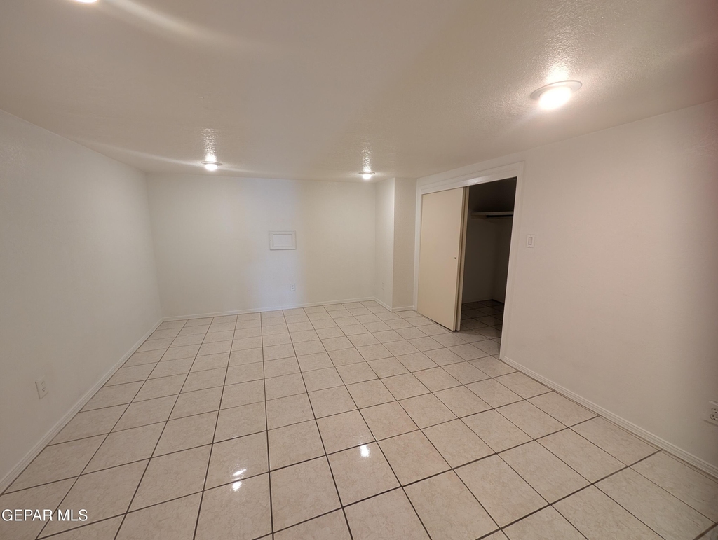 608 Stewart Court - Photo 6
