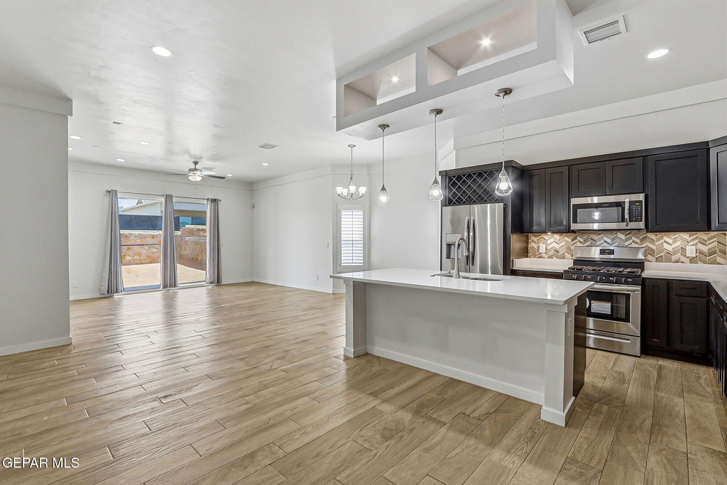 14824 Sam Garcia Avenue - Photo 4