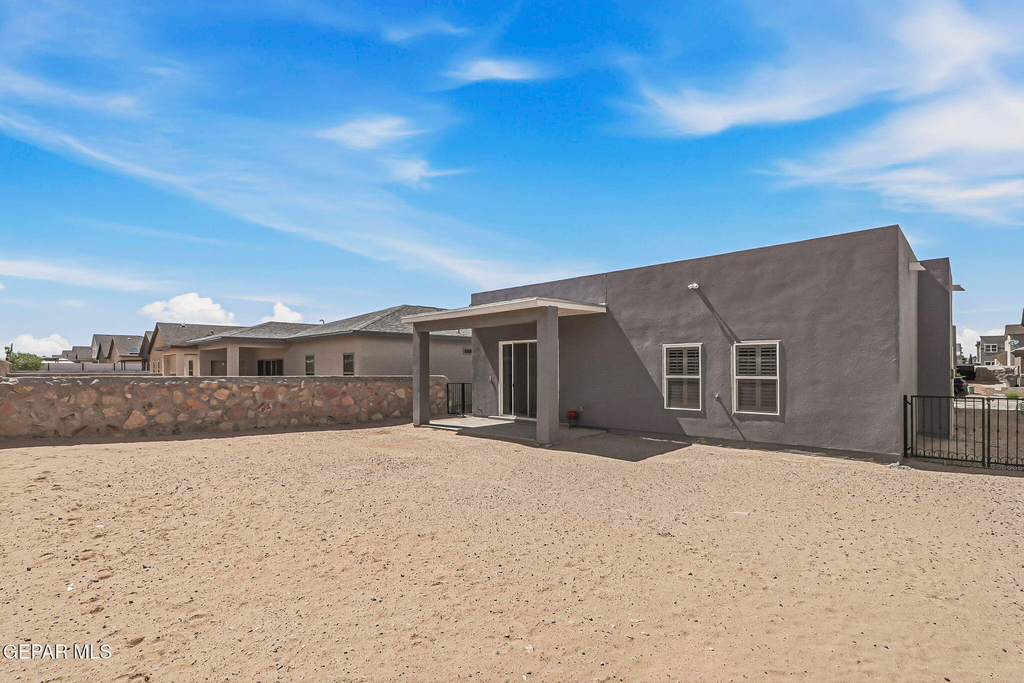 14824 Sam Garcia Avenue - Photo 26