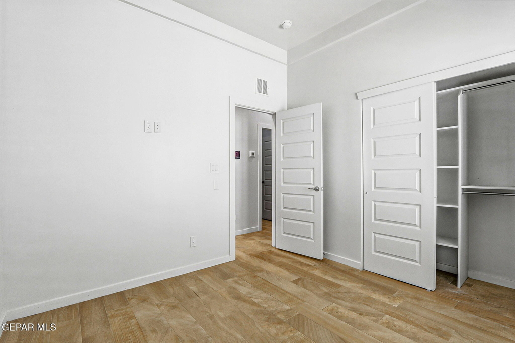 14824 Sam Garcia Avenue - Photo 17