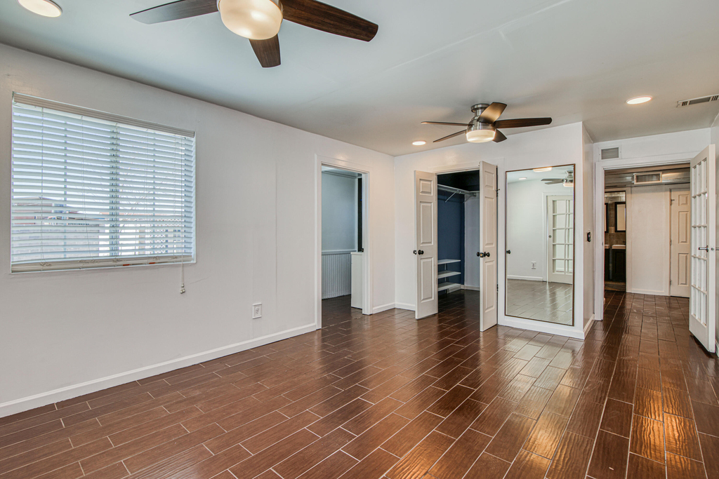 8613 Kingsway Drive - Photo 14