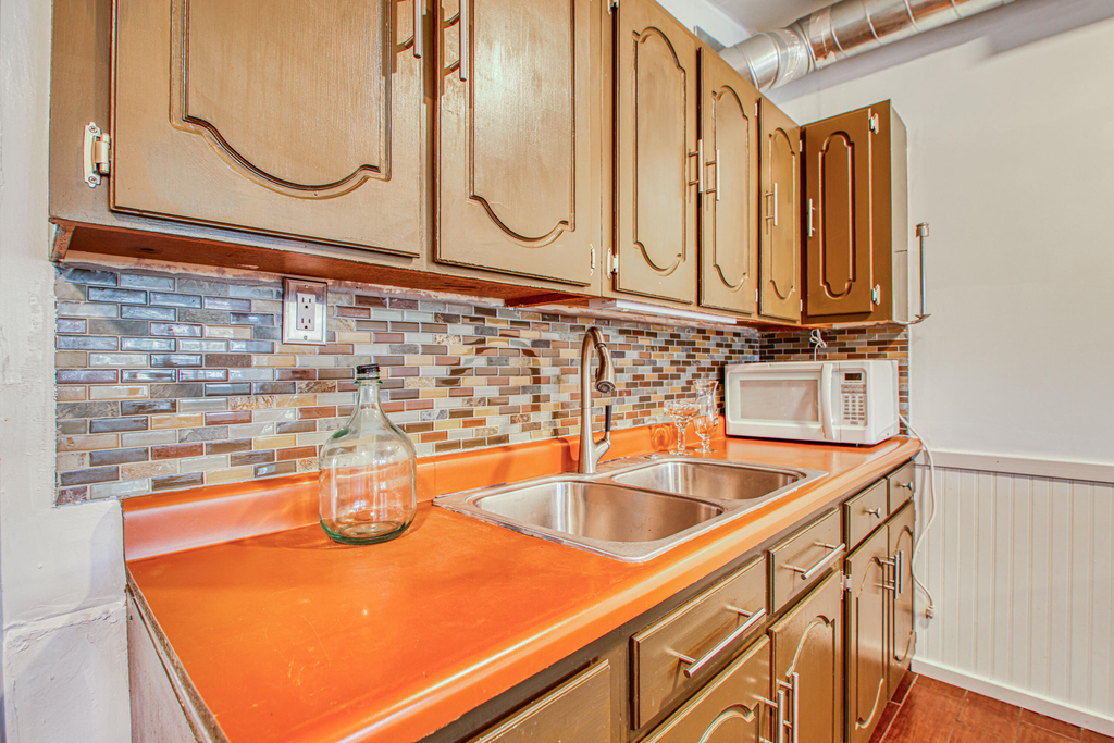 8613 Kingsway Drive - Photo 32