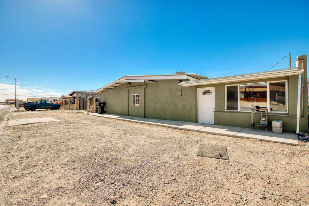 8613 Kingsway Drive - Photo 44