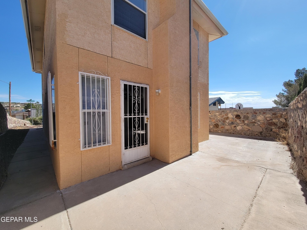3200 Mountain Ridge Drive - Photo 53