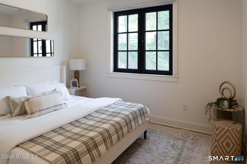 100 Putnam Avenue - Photo 10