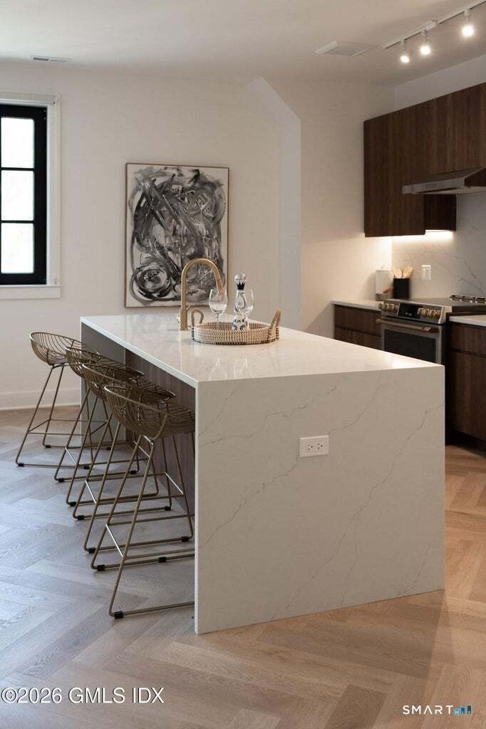 100 Putnam Avenue - Photo 6