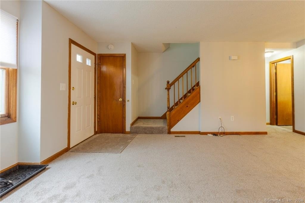 22 Windwood Drive - Photo 4