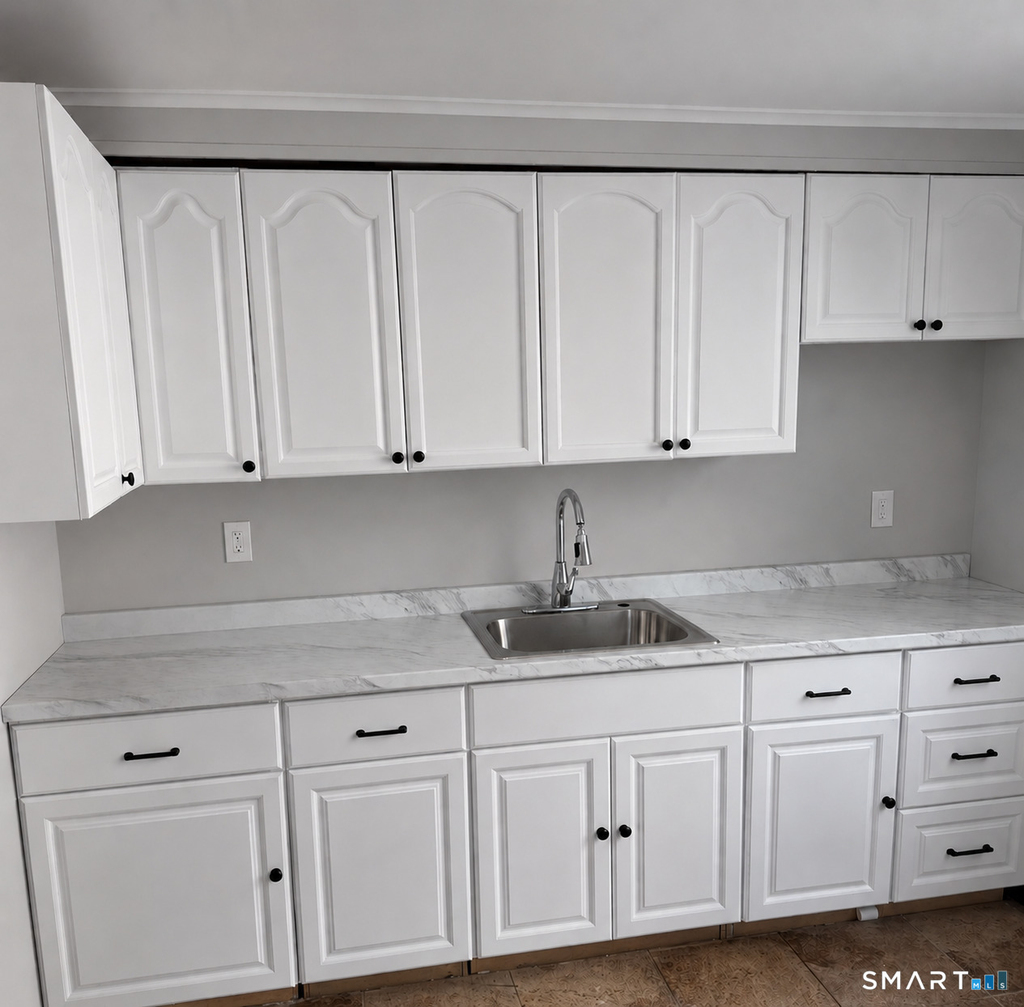 116 Hastings Street - Photo 2