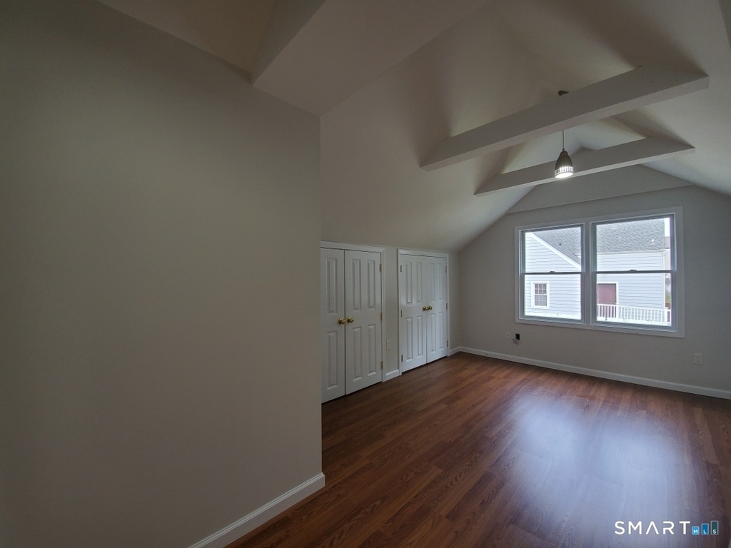170 Brookfield Avenue - Photo 7