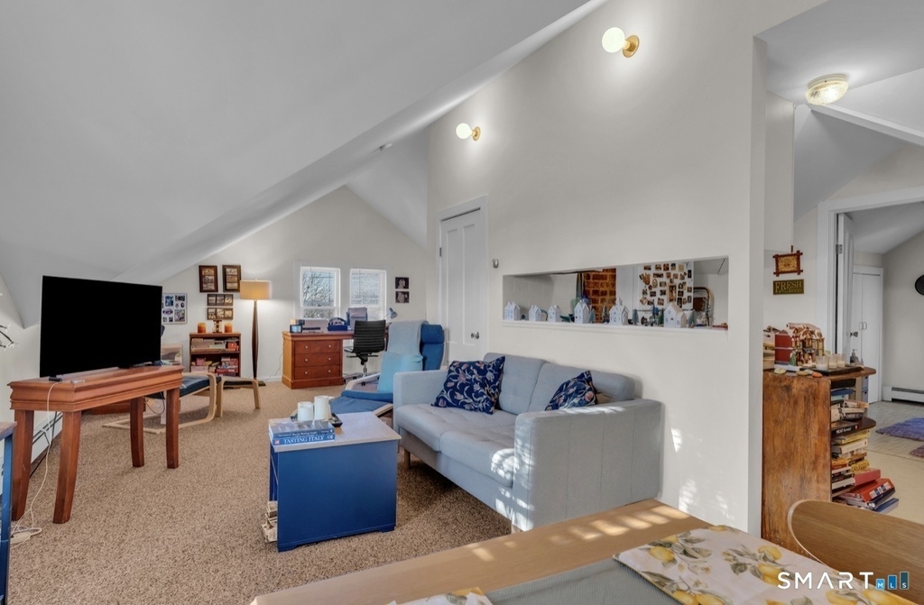 53 Montowese Street - Photo 5