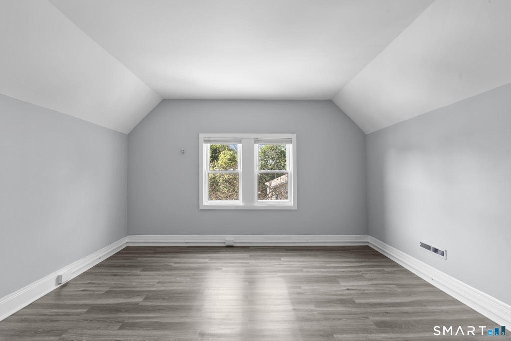165 Starr Street - Photo 21