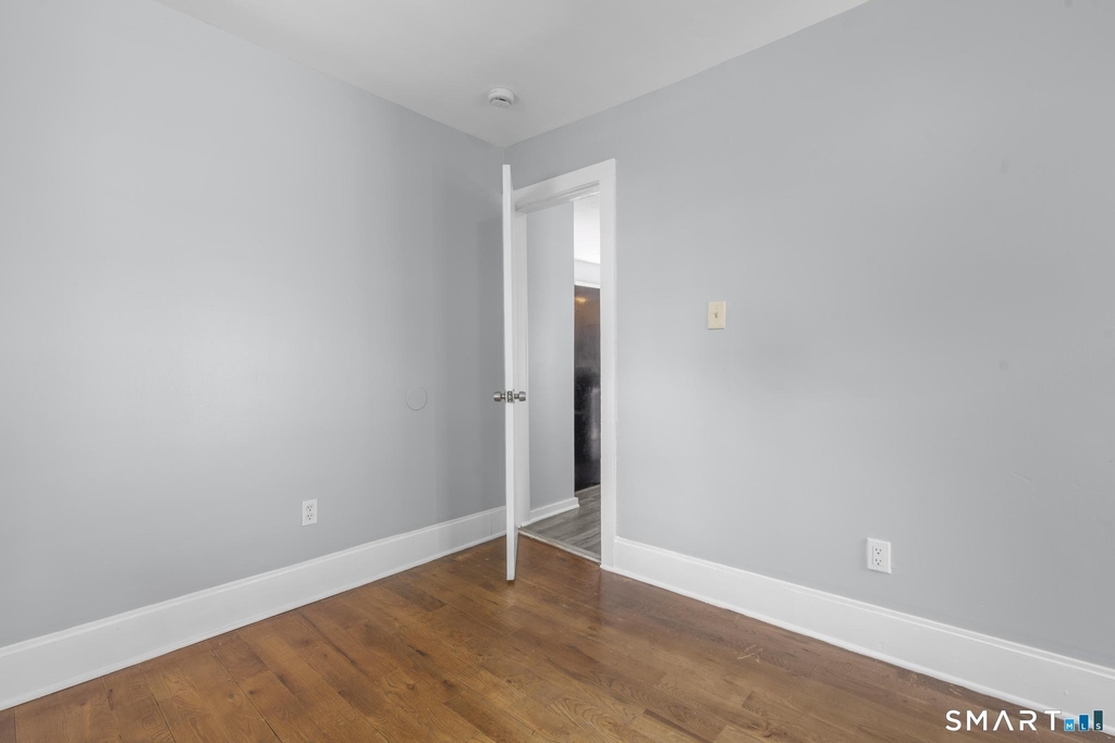 165 Starr Street - Photo 30
