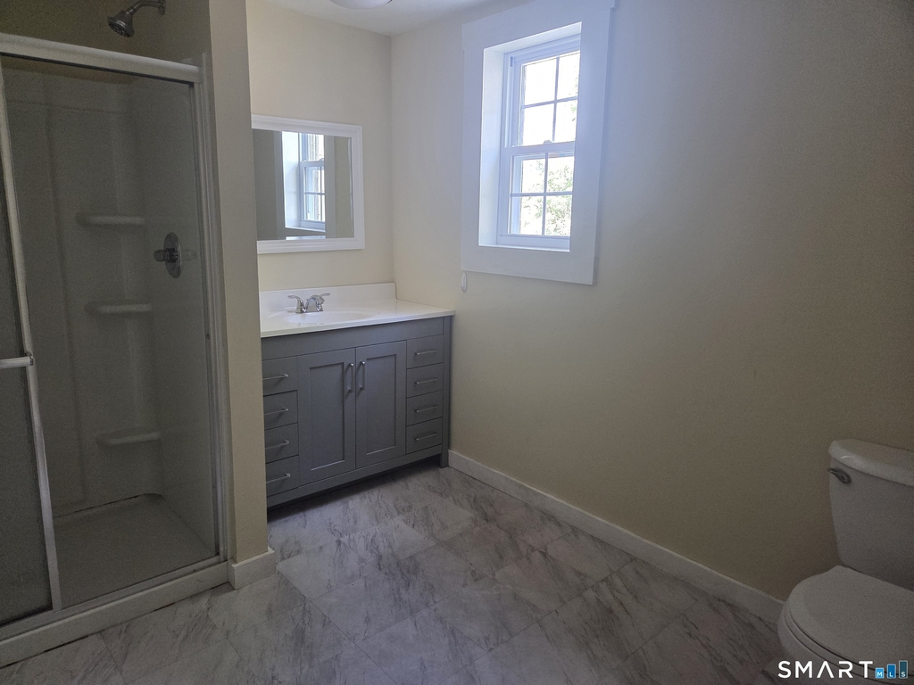 37 Rose Park Avenue - Photo 4