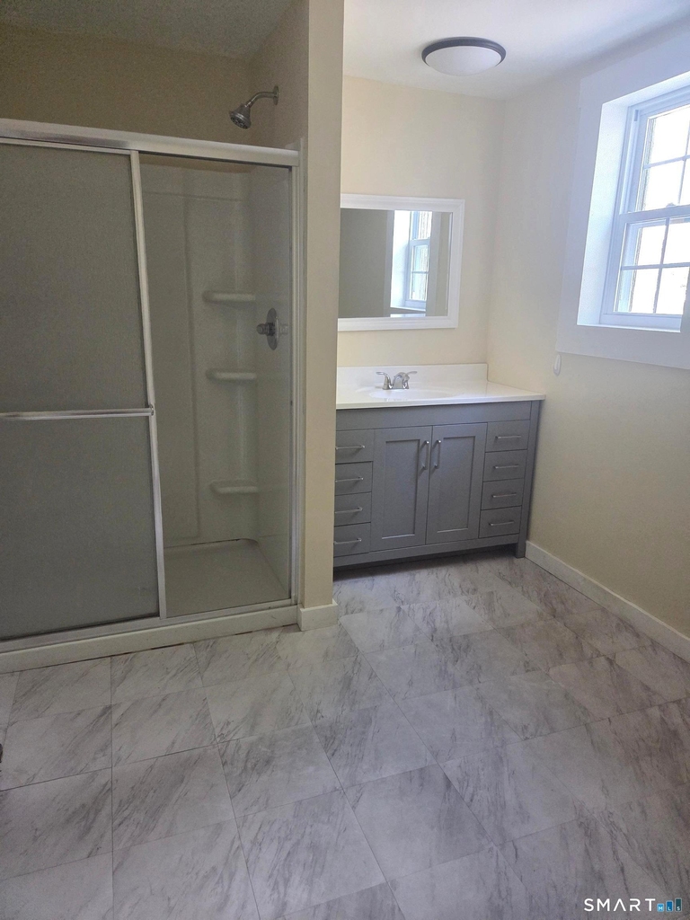 37 Rose Park Avenue - Photo 3