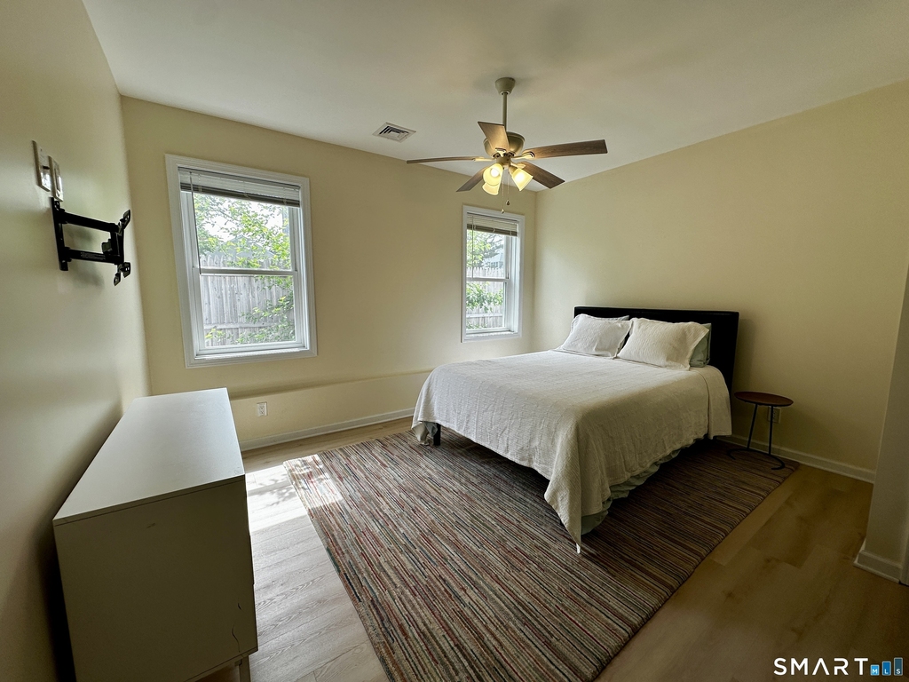 18 Graves Avenue - Photo 17