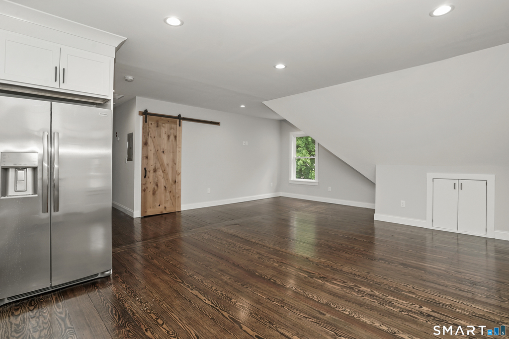 174 Coram Avenue - Photo 9
