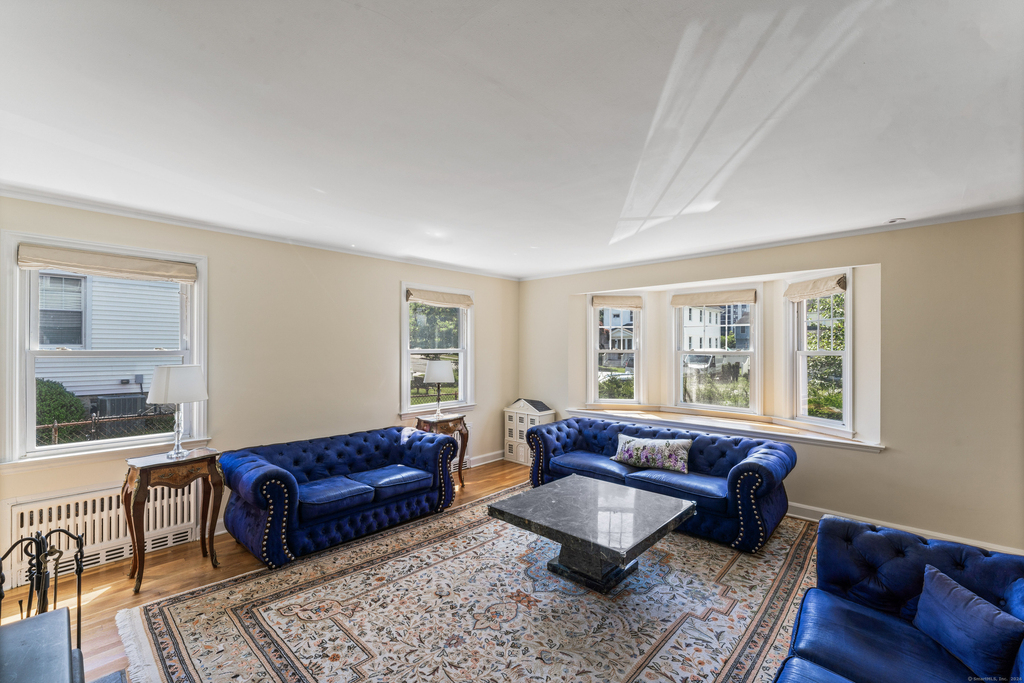 112 Fourth Street - Photo 2
