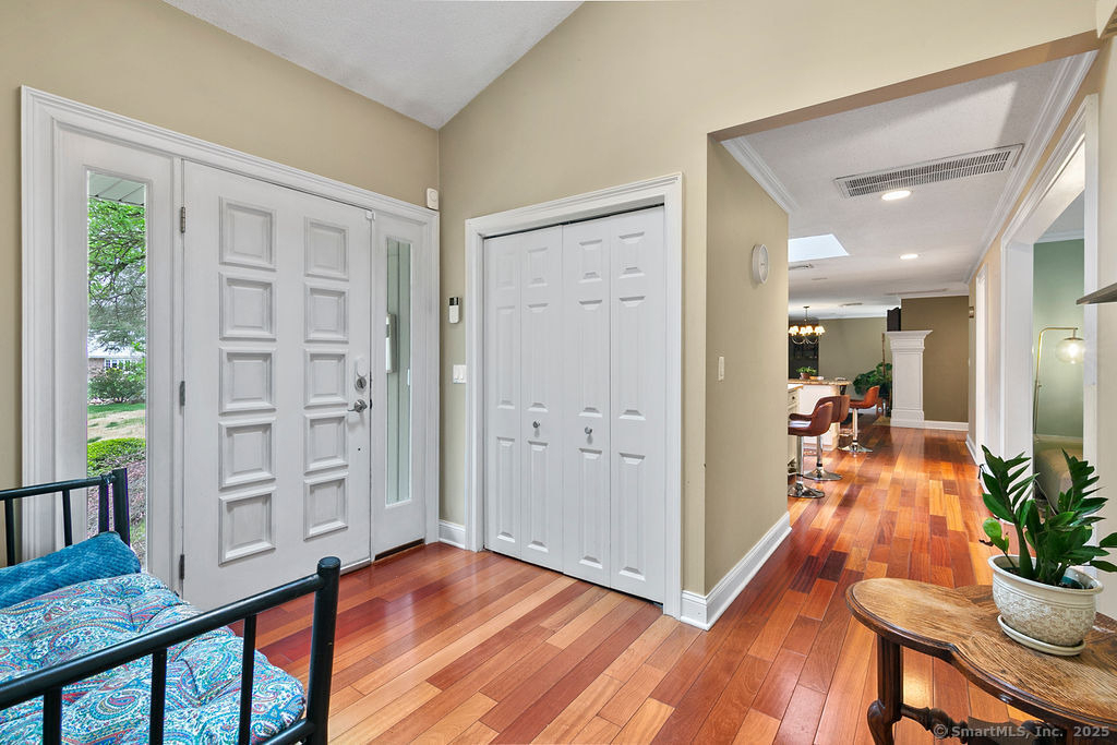 14 Ridgewood Road - Photo 2