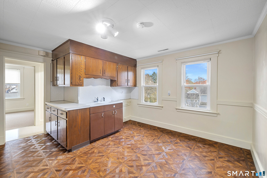 1857 State Street - Photo 5