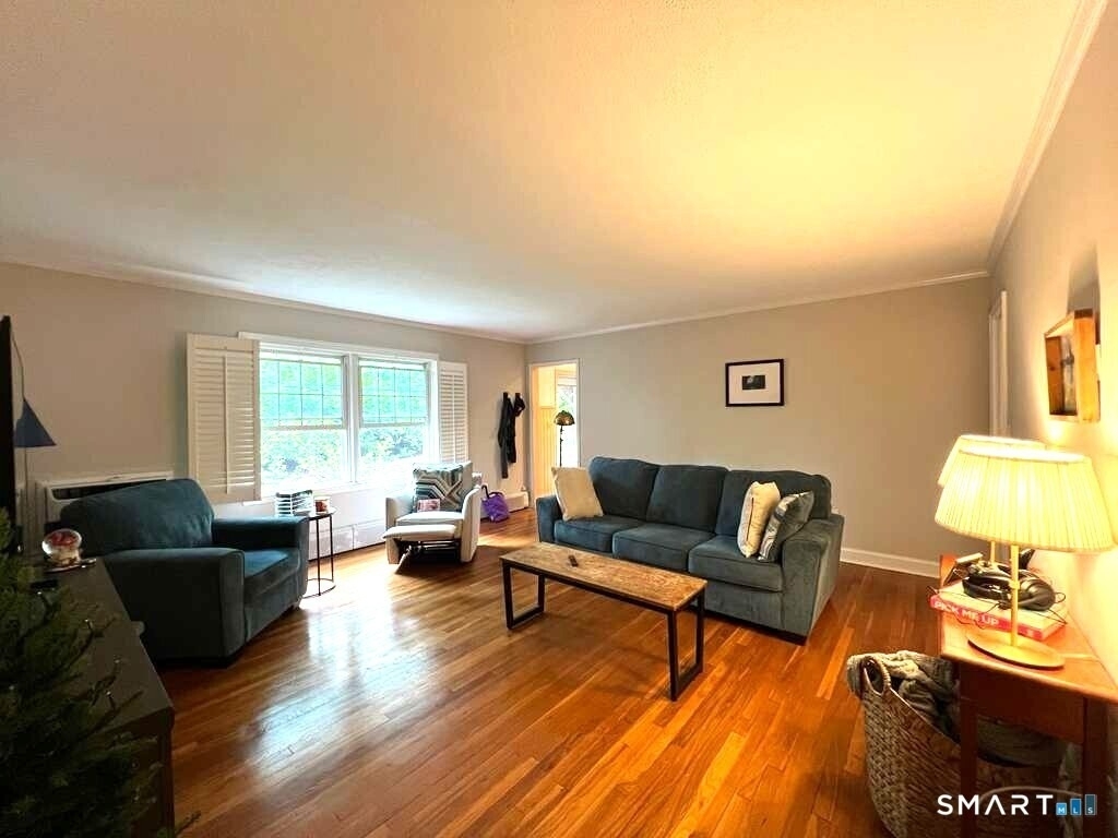 192 Park Street - Photo 2