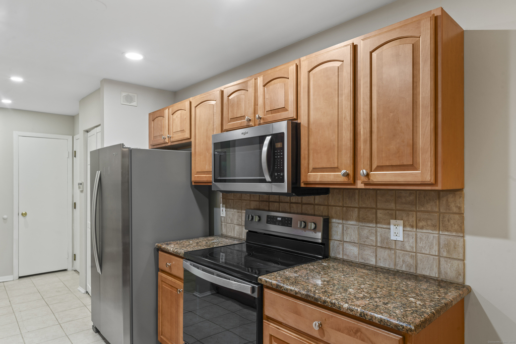 245 Hamilton Avenue - Photo 7