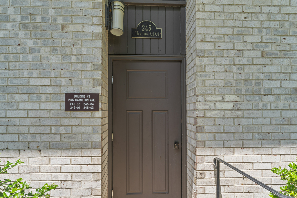 245 Hamilton Avenue - Photo 1