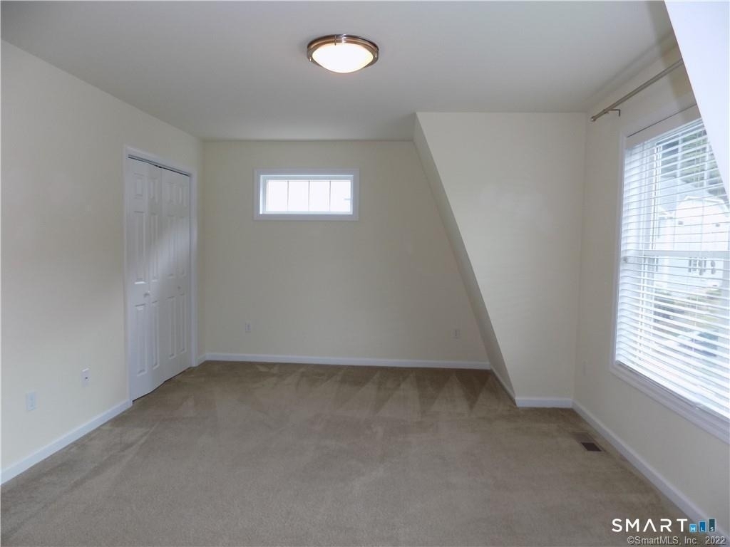 6 Barnum Court - Photo 7