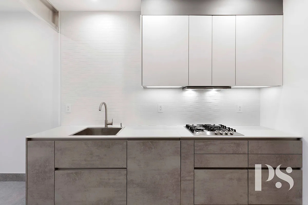 205 Frost Street - Photo 6