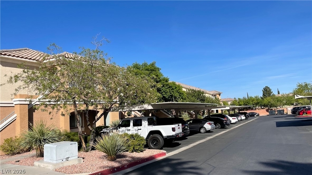10500 Pine Pointe Avenue - Photo 16