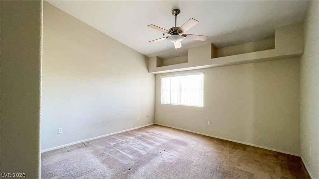 10500 Pine Pointe Avenue - Photo 4