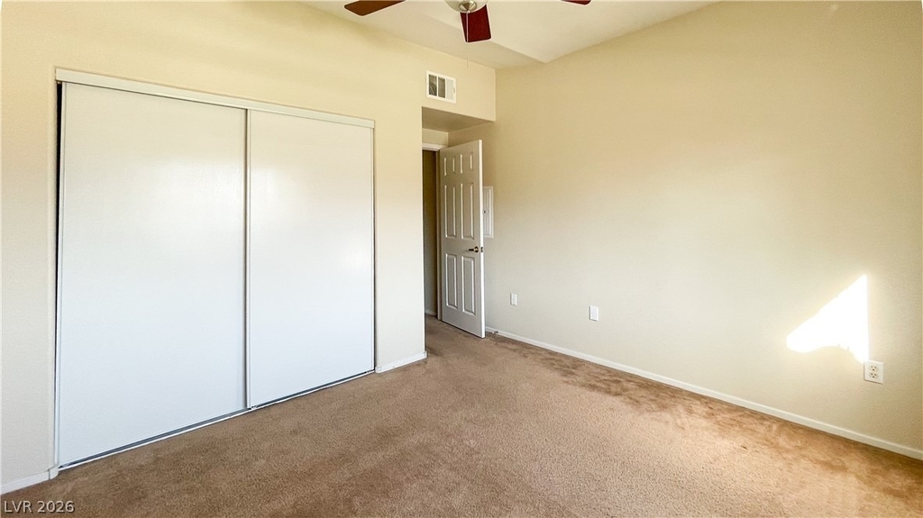 10500 Pine Pointe Avenue - Photo 9