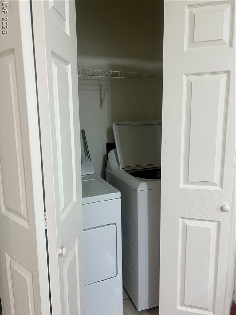 5166 S Jones Boulevard - Photo 7